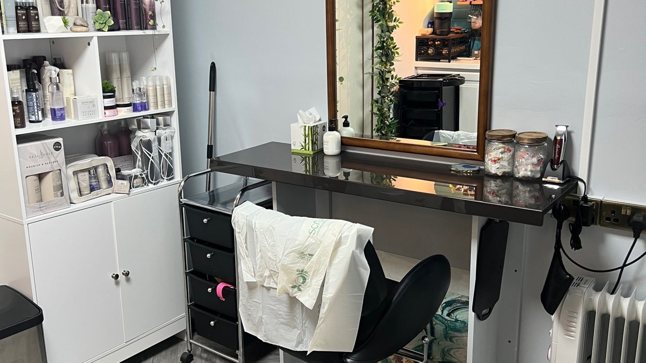 93ce917e-65d0-42d0-b6d2-b65536817415-rebeccaloveshair-gb-england-frimley-fresha-7861323