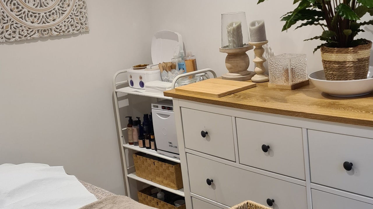 93d0c0b5-e9b0-4bf9-8aa4-58b1f3f783c9-thebeautylodgewithshae-gb-england-maldon-fresha-9076403