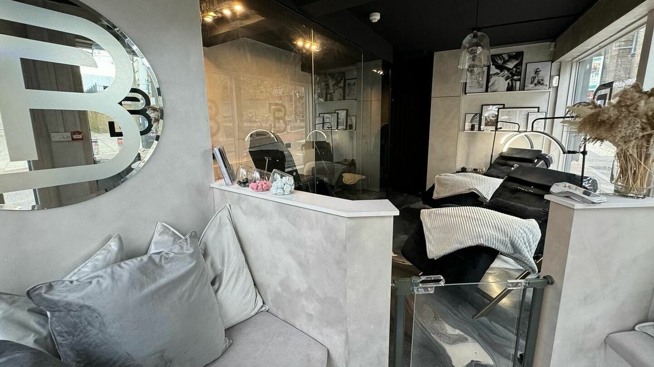 93dd454d-5ac4-40e8-8cb5-0fdbcec1fb3a-facebasebrighton-gb-england-brightonandhove-fresha-6546562