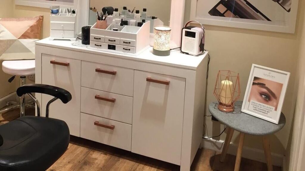 951d3f28-2858-4b4d-8fb0-8341e97d6142-9571296