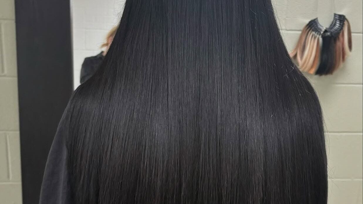 95a916f1-ce01-408b-a295-4eacac48ab8a-luxuriouslox-gb-wales-trethomas-fresha-5800411