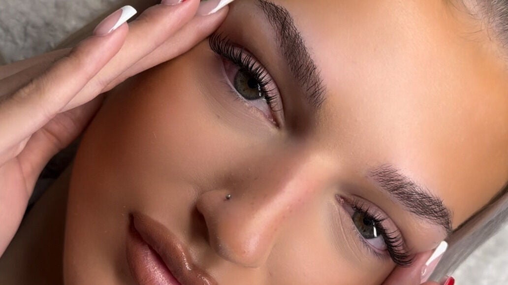 960404b2-c6ae-4801-8ff1-b5aa9fecf731-luxurylashesbyagnes-gb-england-chichester-fresha-2988129