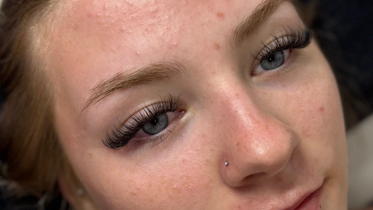 96531458-d7e4-4774-b5d0-1b28ff2c1354-eslashandbeauty-gb-england-kidderminster-greenhilldy10-fresha-2685805