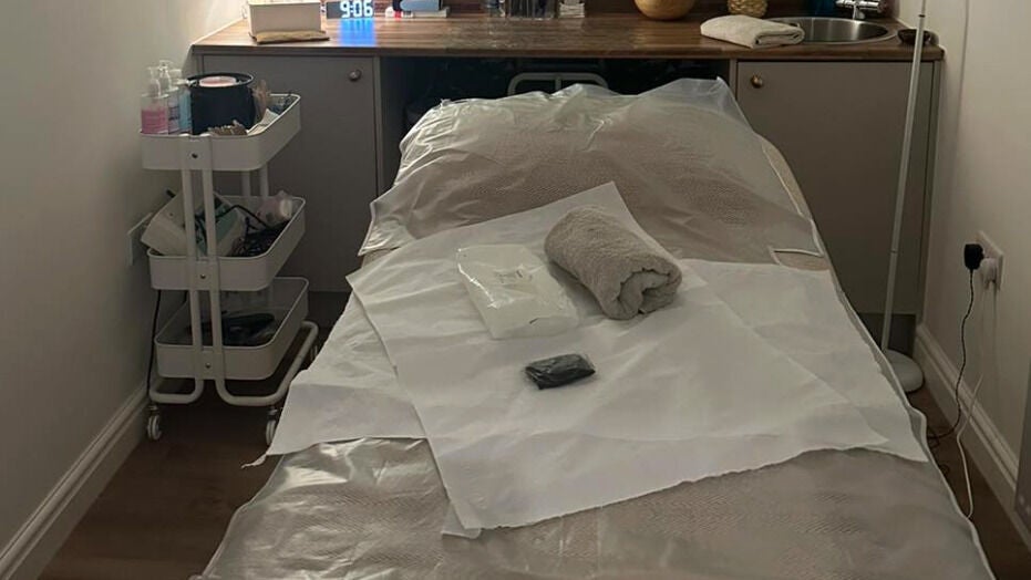 96f4a7eb-cd1c-4419-aec0-2bd822e6d39d-holmebeautyearcare-gb-england-holme-on-spalding-moor-fresha-9664952