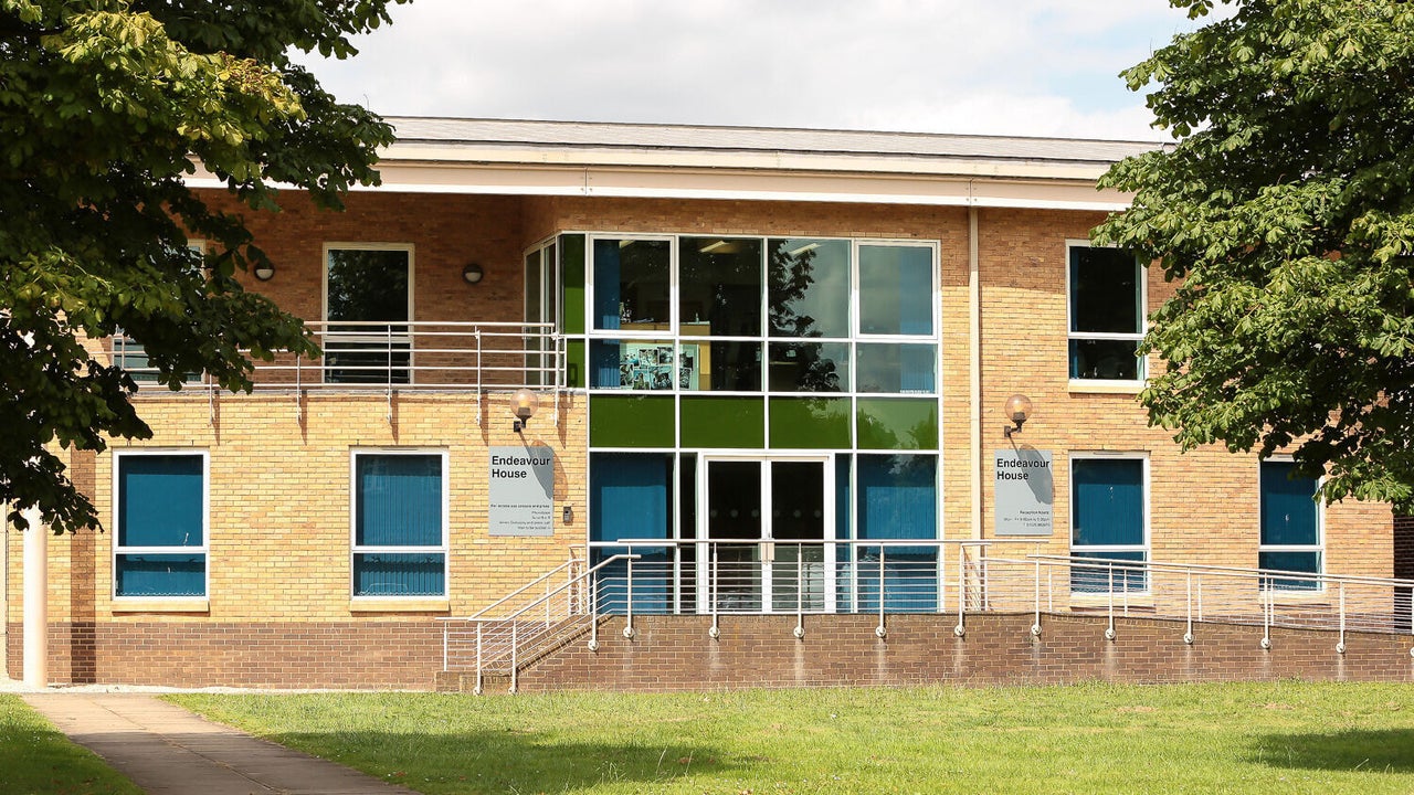 975ad6e3-c9b3-4628-9721-738fd31898d7-3546931