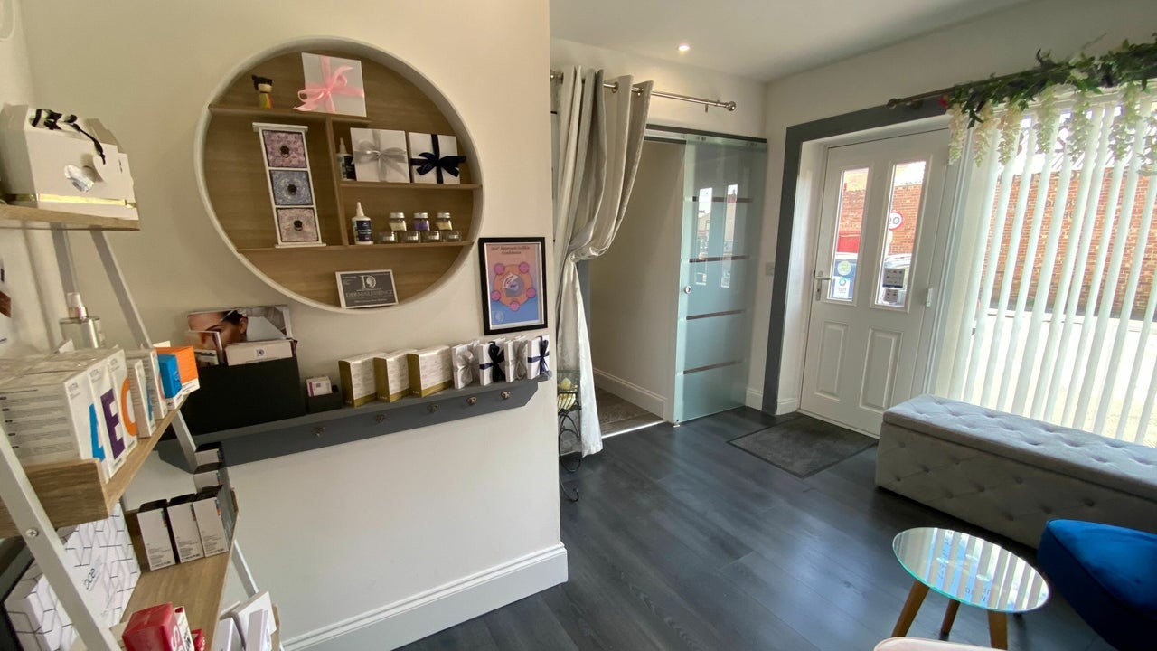 987ef61d-a266-44f7-a318-ce51ea08be9b-7832936