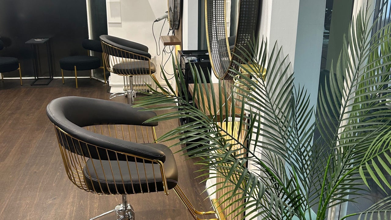 9895b346-fcc8-4e5a-a0f8-a126b0f61bbc-strandssalonnewportpagnell-jen-gb-england-newportpagnell-stjohnsstreet-fresha-5501233