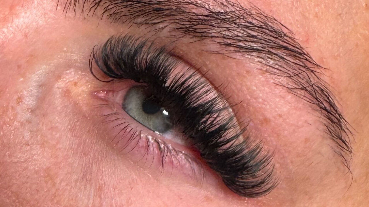 98e937a1-3ffb-417e-889f-4a6e3cf1ae8d-jtmakeupbeauty-gb-scotland-livingston-carmondean-fresha-2558299