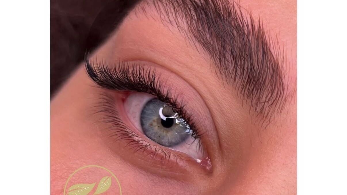 992ddc8b-22b6-453e-8973-ee64998450c3-breezebrowandlash-gb-scotland-glasgow-fresha-6165595