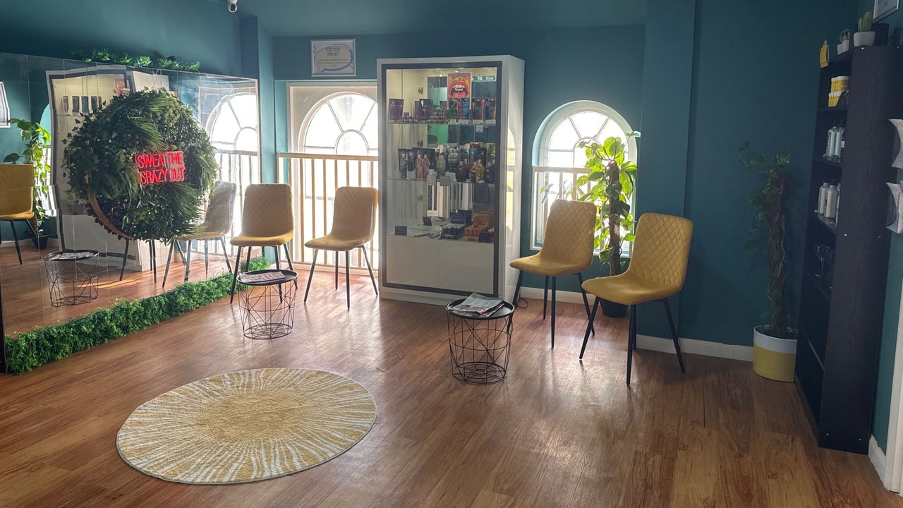 9930a72b-ac13-45f9-846a-1cb65b0fba69-hiddenhotspottanningsalon-gb-england-louth-fresha-7665188