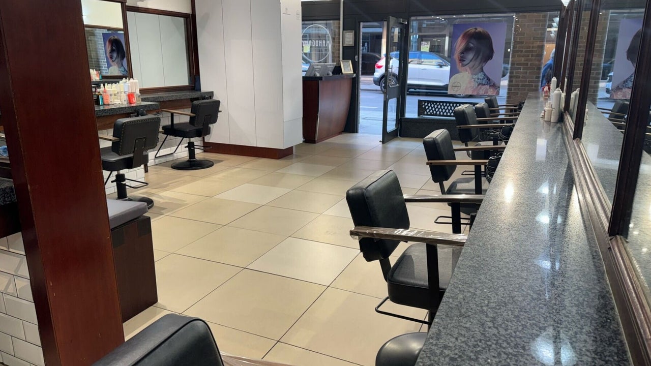 99bd3388-164d-4295-bf50-556f5ef245f6-mahoganyhairdressing-littleclarendonstreet-gb-england-oxford-fresha-1892324