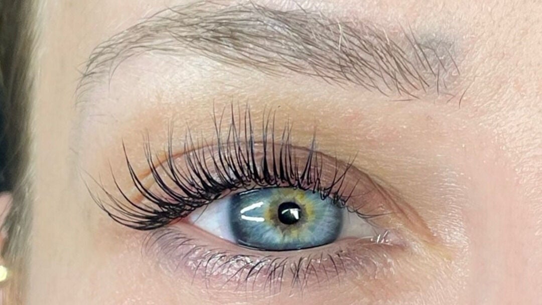 99dc36c9-1b1a-45ff-a5f7-37062a39df4c-allurelashlounge-gb-england-bristol-saintandrews-fresha-1826304