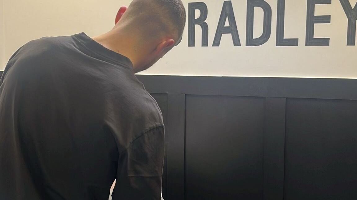 9a9f1d2f-440e-4bc8-9637-f77d6c69eca0-bobbybobssalonbarbershop-gb-england-halstead-fresha-9935651