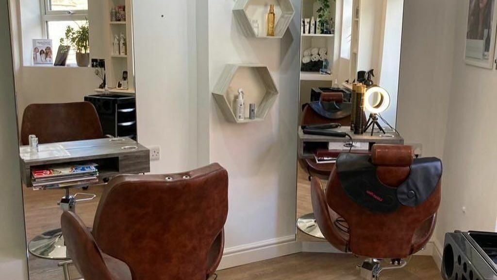 9ae5bf76-8390-4f44-af15-78978bde525d-melissahair-gb-england-bramham-fresha-5276475