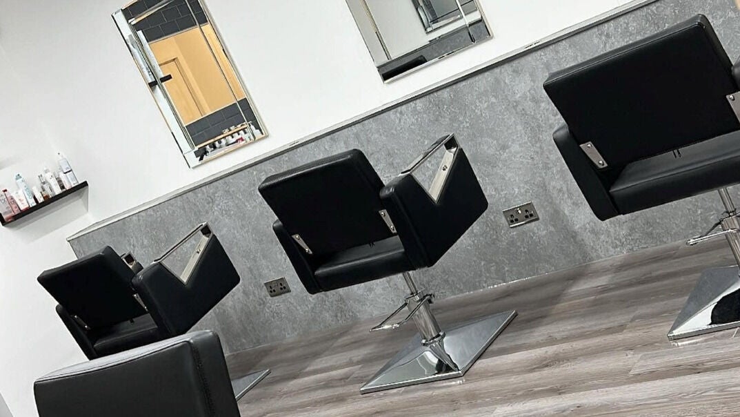 9b0e708b-1abd-41c0-be7b-85289f49f3b2-thelabhair-gb-scotland-bishopbriggs-fresha-7166195