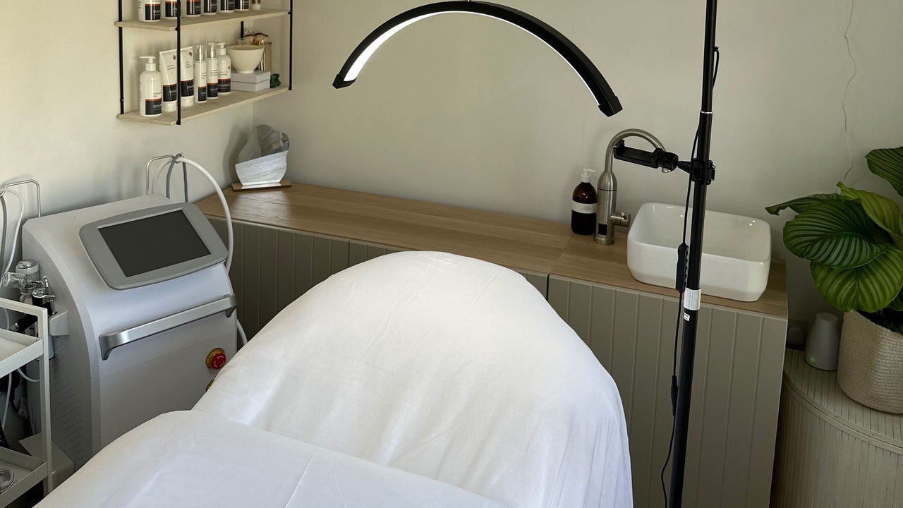 9bfc877c-e165-4ae2-a521-f0b12803aa82-9991621