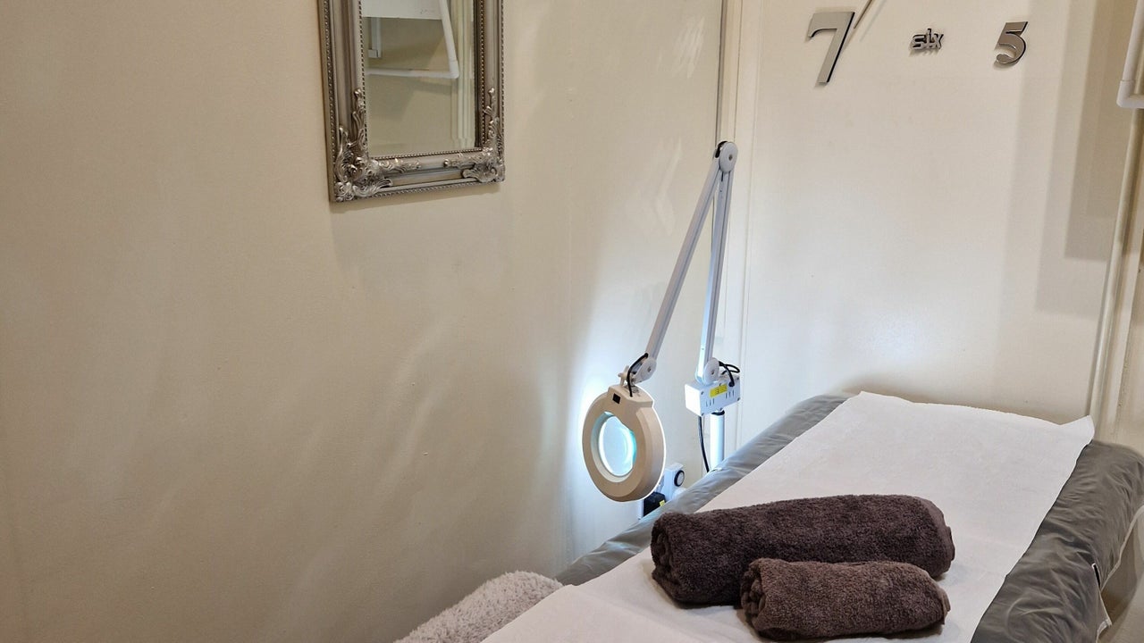 9cbb241c-acf2-49bf-bd08-808c3c2a1681-knighthairbeauty-gb-england-tenterden-fresha-1252229