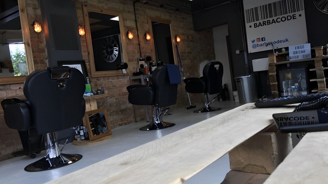 9cce0c7c-9913-4c4e-86da-2d851b21609f-barbacode-gb-england-kingslynn-fresha-3009844