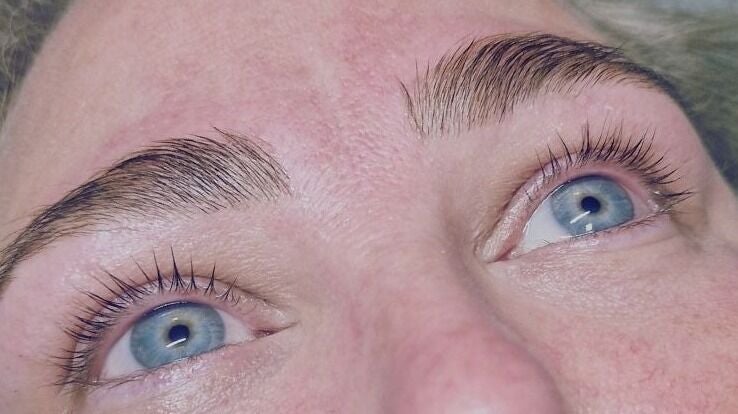 9d16df6c-9ff4-471e-8a53-d68b604f9fc2-eyeconicbrowslashes-gb-scotland-dalry-fresha-8713055