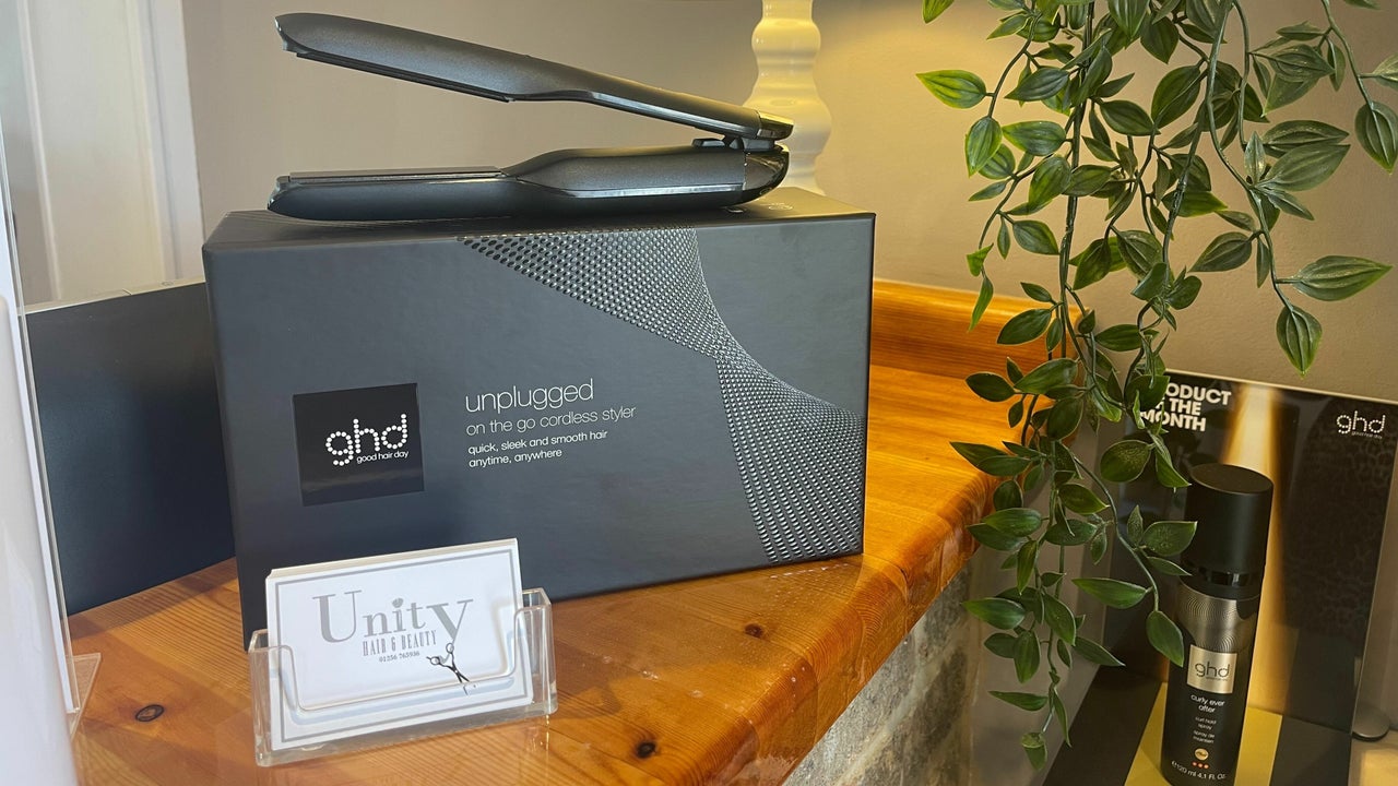 9d18008a-14f8-4f2b-b451-b518cc6ab949-unityhairandbeauty-gb-hook-fresha-6415199