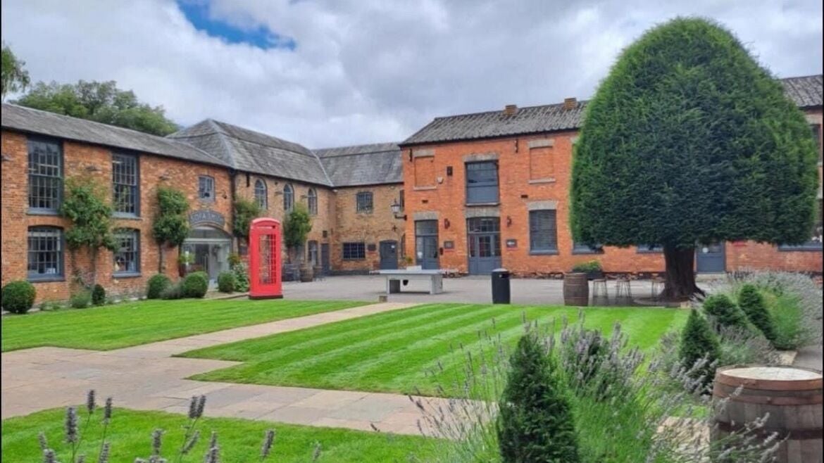 9d2524c5-a085-44da-bdd1-2b8be6816b30-maesthetics-wilton-gb-england-wilton-fresha-6339715