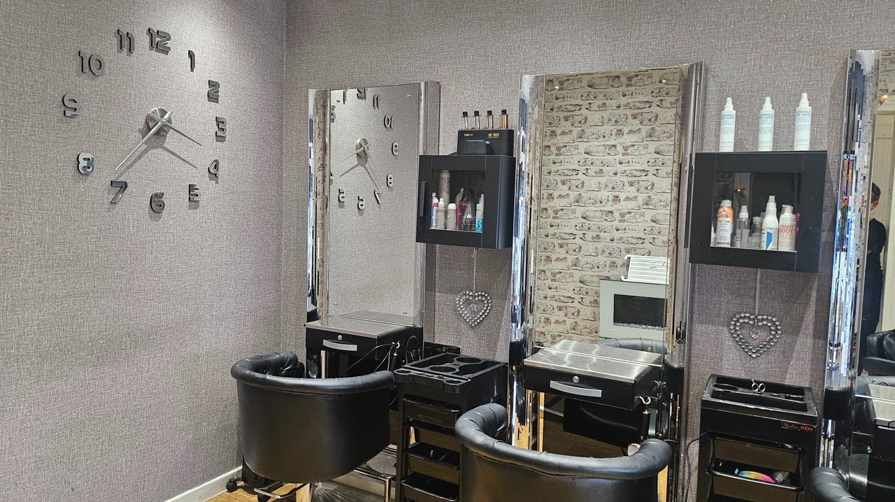 9e41d5e3-530d-47c8-9e9d-55c370f74953-headinouthairbeauty-gb-england-preston-fresha-7889310