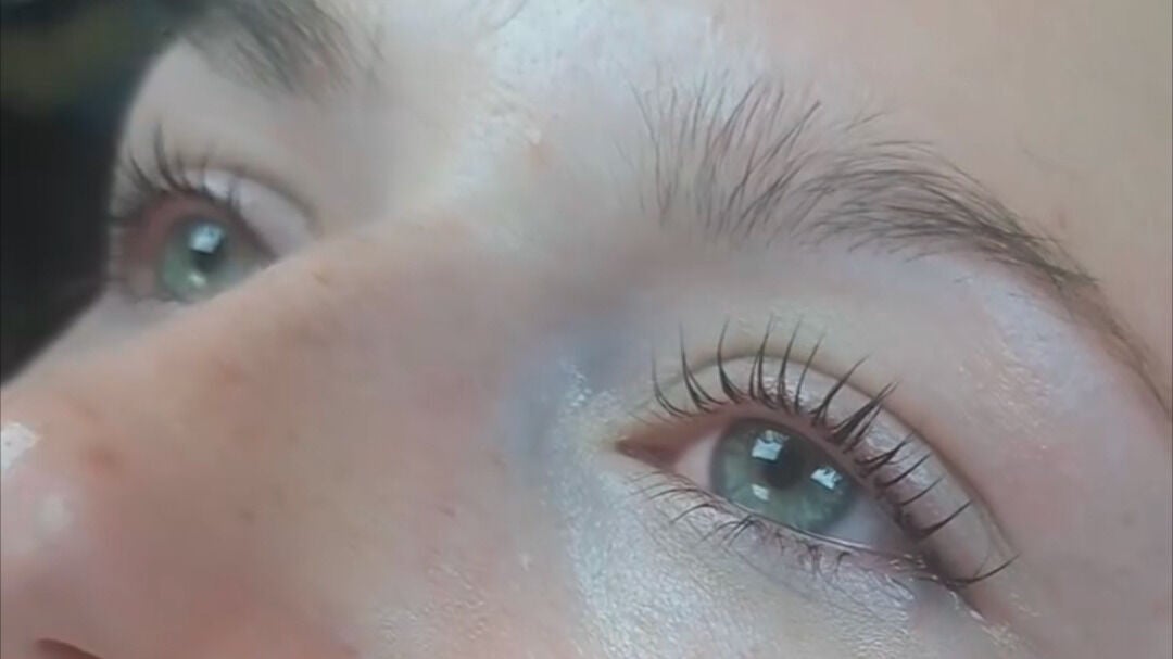 9eb9fb89-9802-4cde-aff5-7f59004168a6-beautybycat-gb-england-easton-fresha-5873417