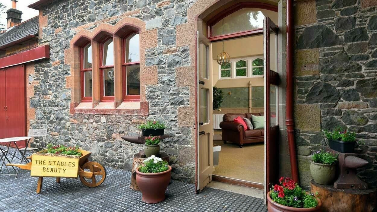 9ed40fa4-4e82-4ea9-8542-5045433988df-4994168