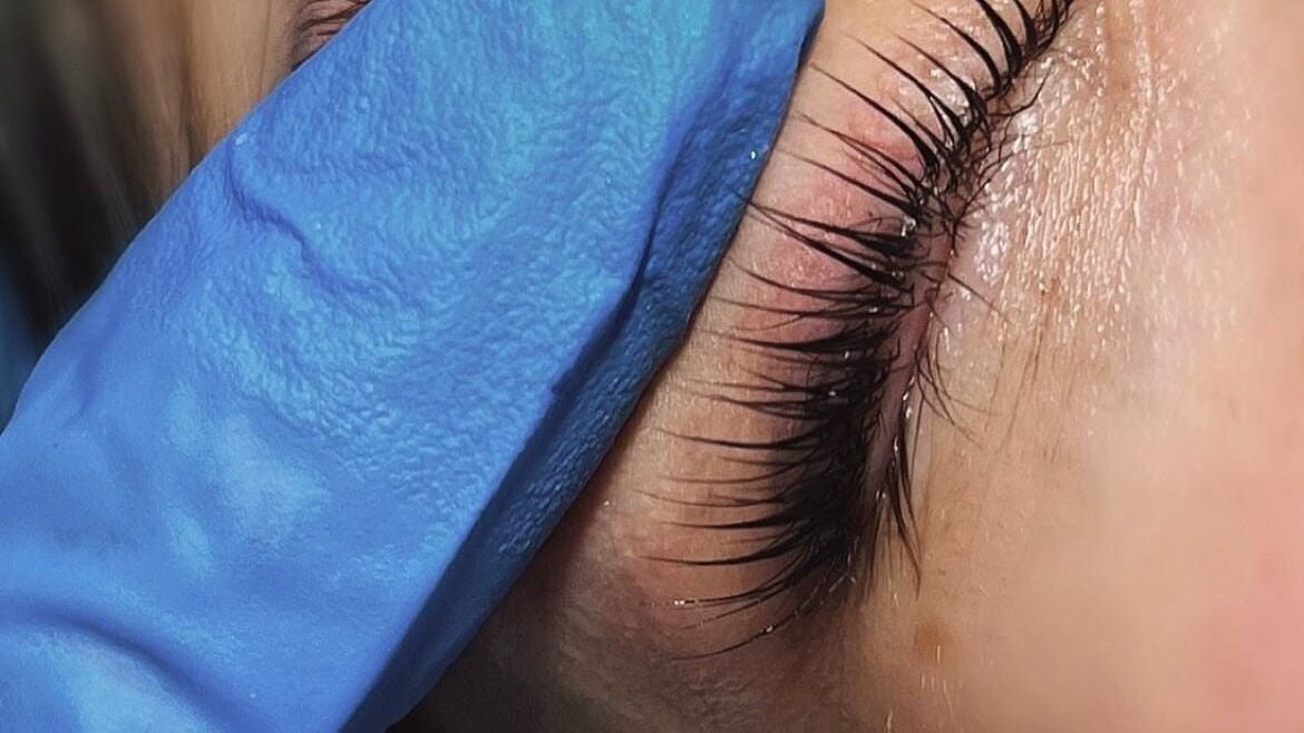 9f61ca1e-f1a0-44a1-ac7f-e08b7e9a1f64-3718523