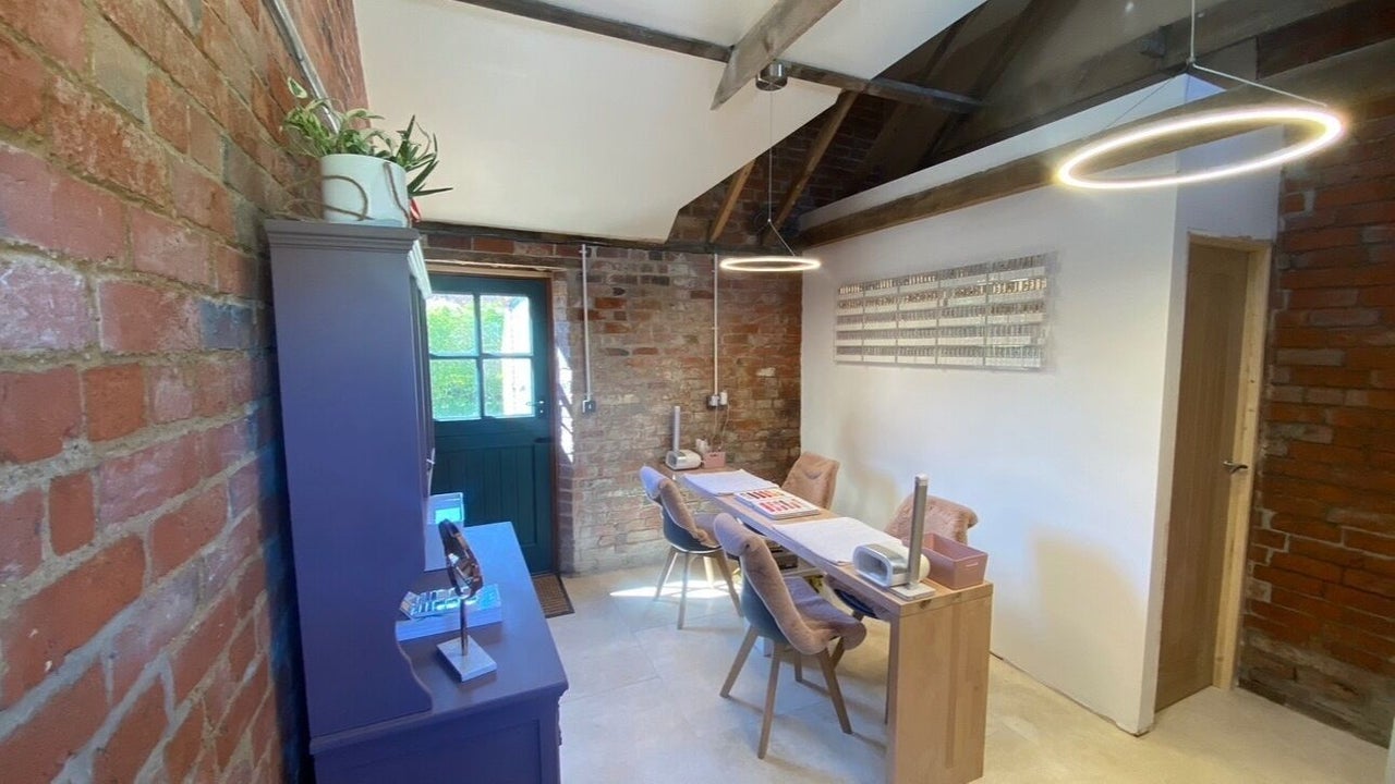 9f6330c0-105f-4e34-9010-f0ecf82a9c96-lovebeauty-gb-england-bassingham-fresha-1853009