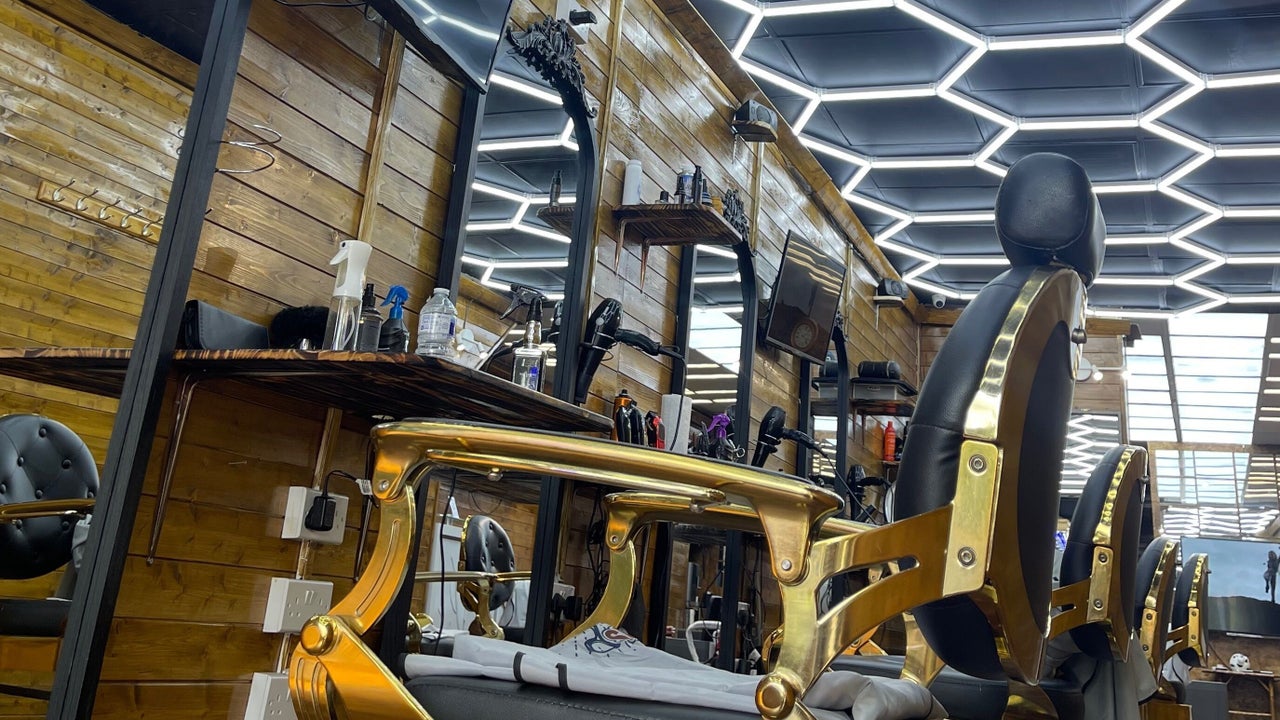 9fa49369-bdb1-4aef-98bb-f4f407705acc-ultimatecrownbarberformerlyforesthallbarber-gb-england-foresthall-fresha-9427387