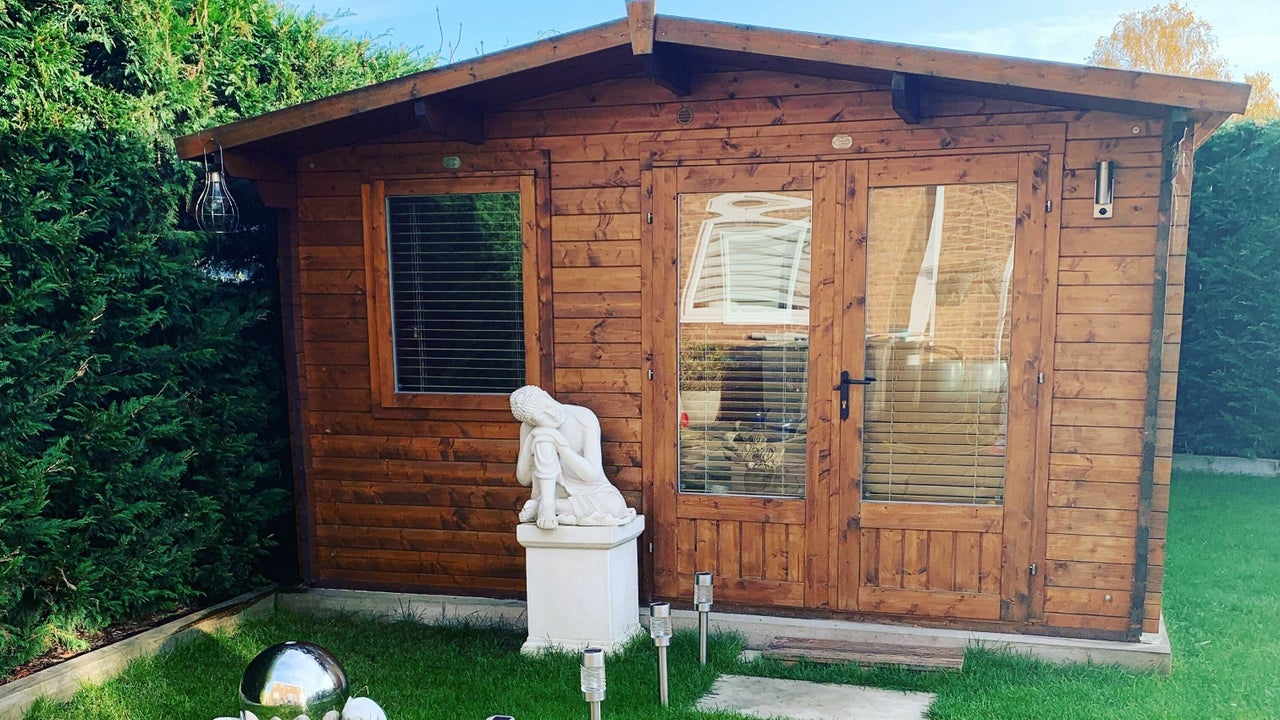 9ff35930-c2c3-431d-ba22-489cafa2ab19-3267108