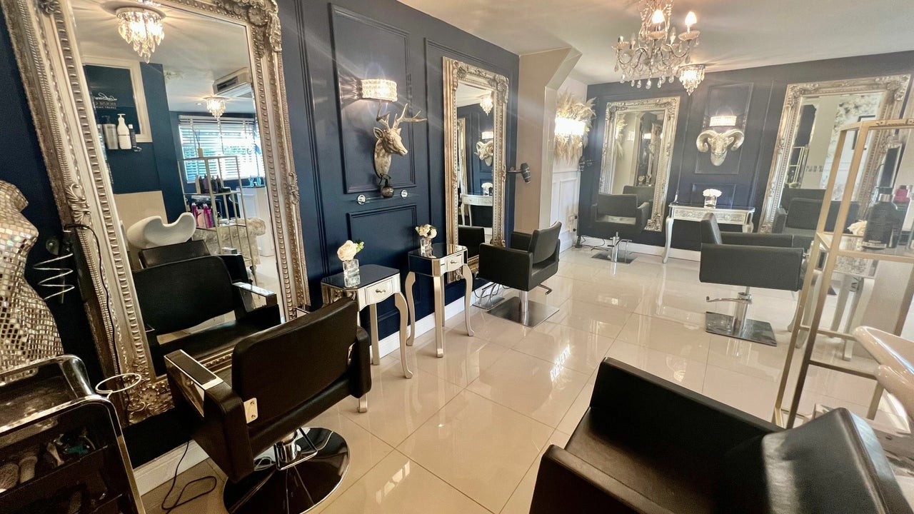 a01a941f-2879-4dff-956b-6aef805d838e-3710373