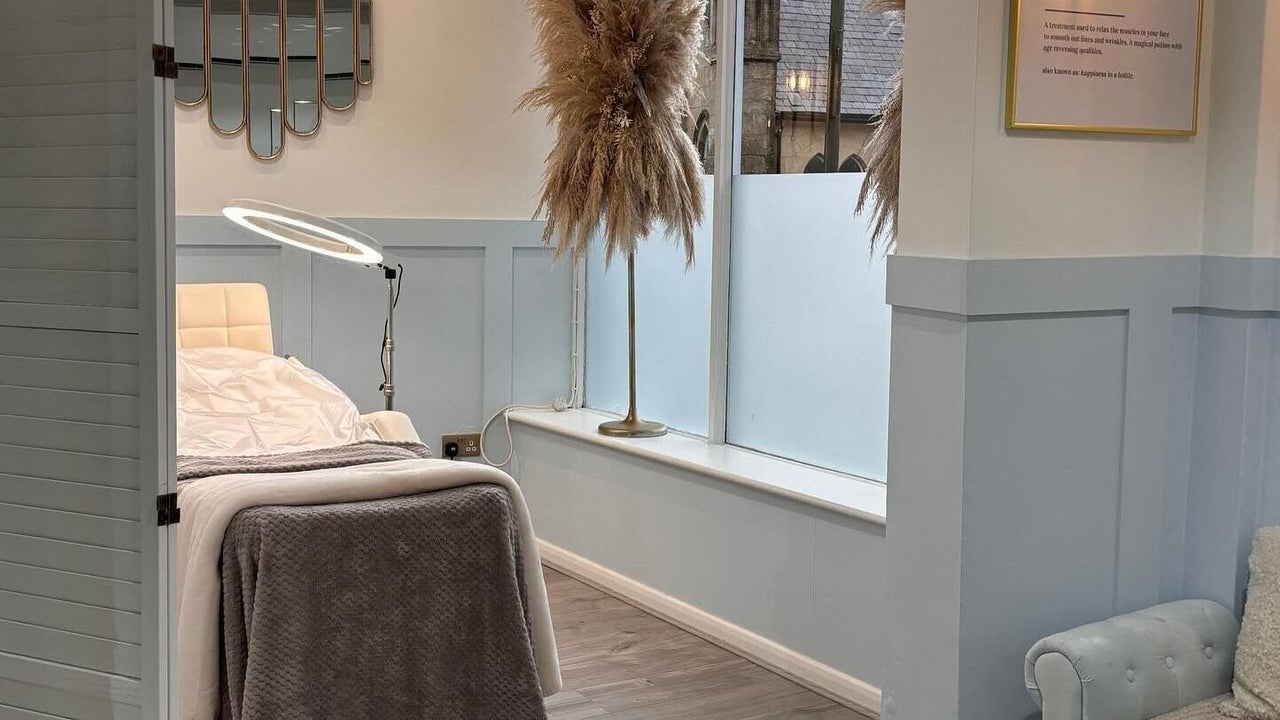 a0452792-f532-4b55-aa66-25c0adfc35ab-allureaestheticsbath-gb-england-bath-fresha-4861010