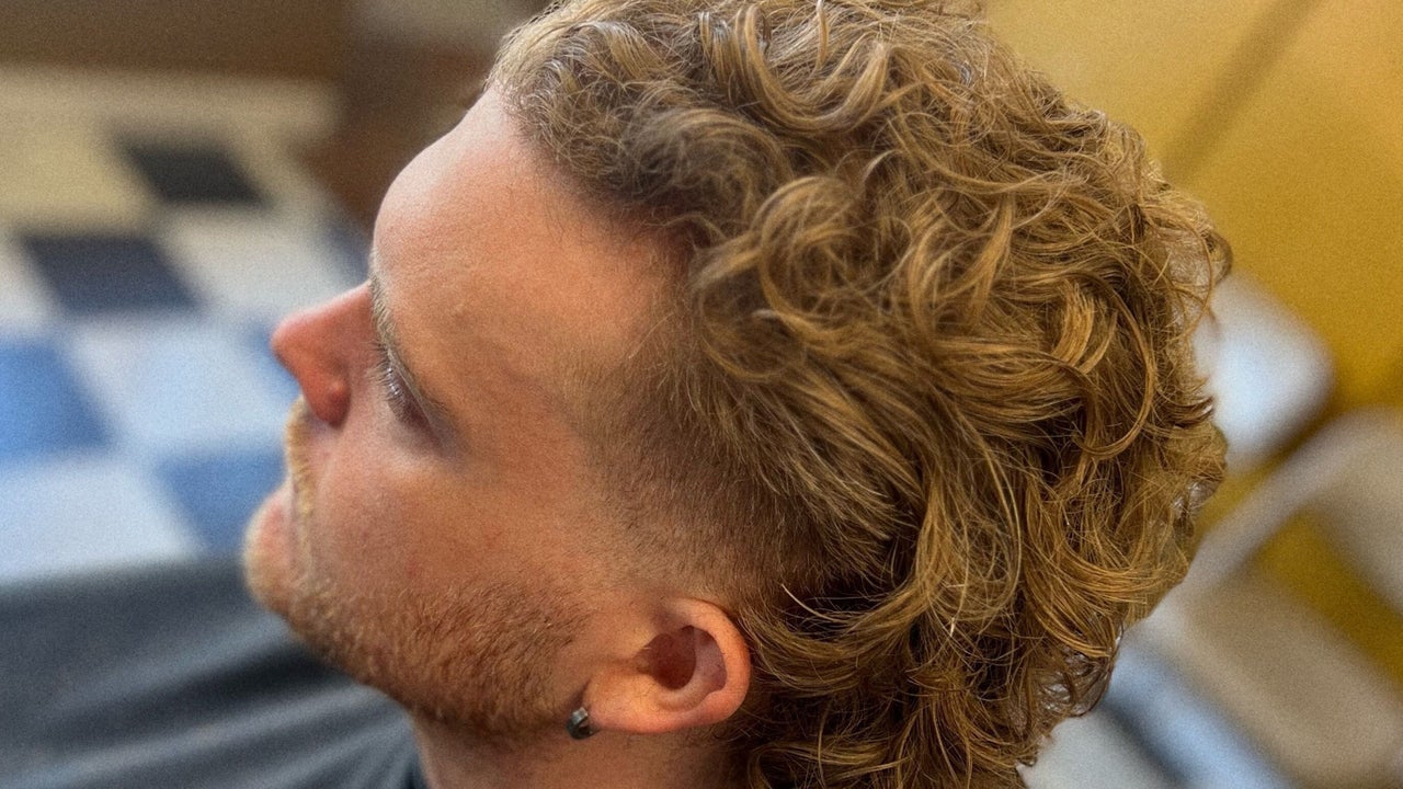 a1856fc4-9233-489e-9157-872a2f29d0ac-lovedaysbarbershop-gb-england-sheffield-meersbrook-fresha-1034234