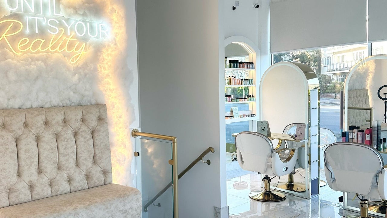 a258b2d9-ee37-4b9d-9630-7c67ecb359b2-sarahjessicahair-gb-england-bournemouth-southbourne-fresha-3777397