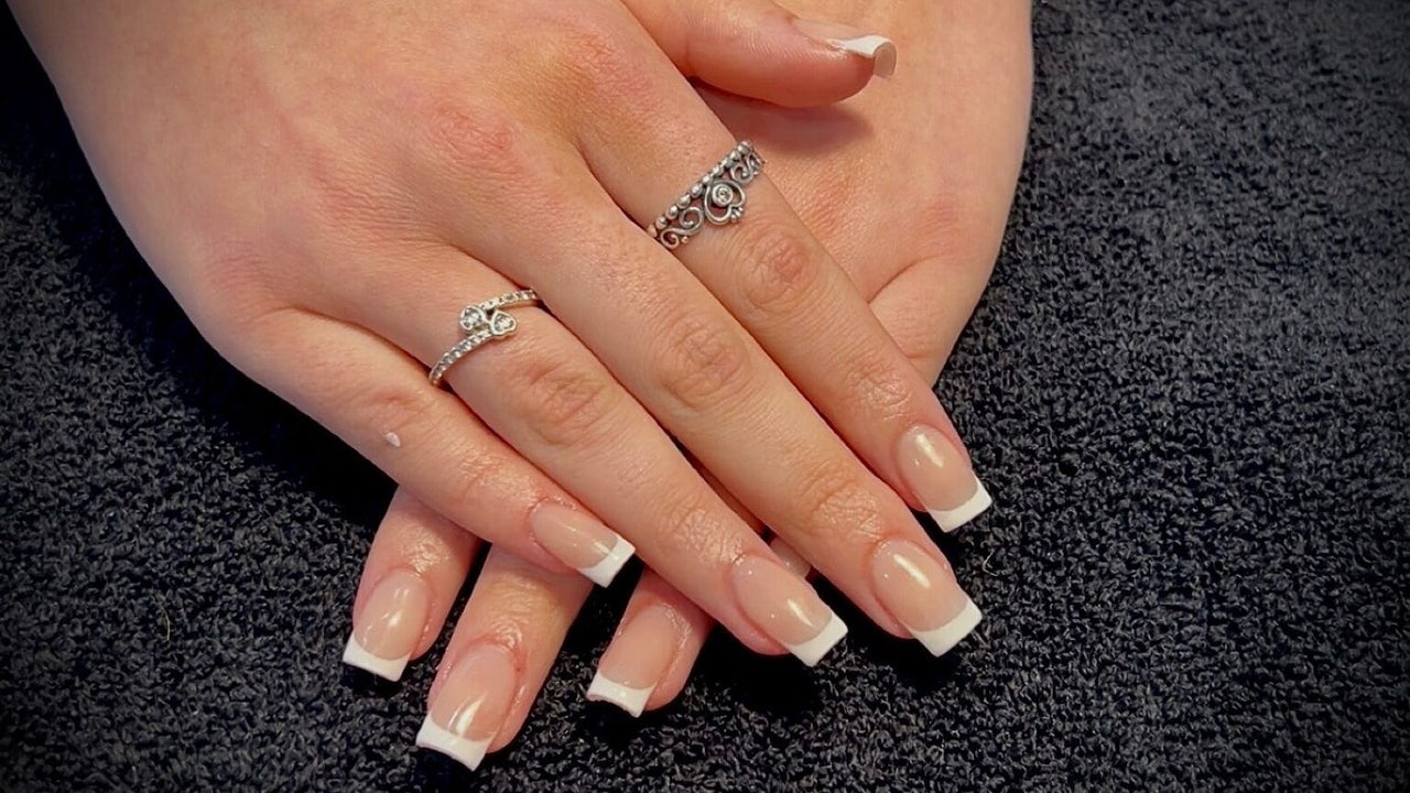 a2980581-a35e-433f-aa69-3df1be8a17f1-thehouseofbeauty-gb-england-oakley-fresha-1560434