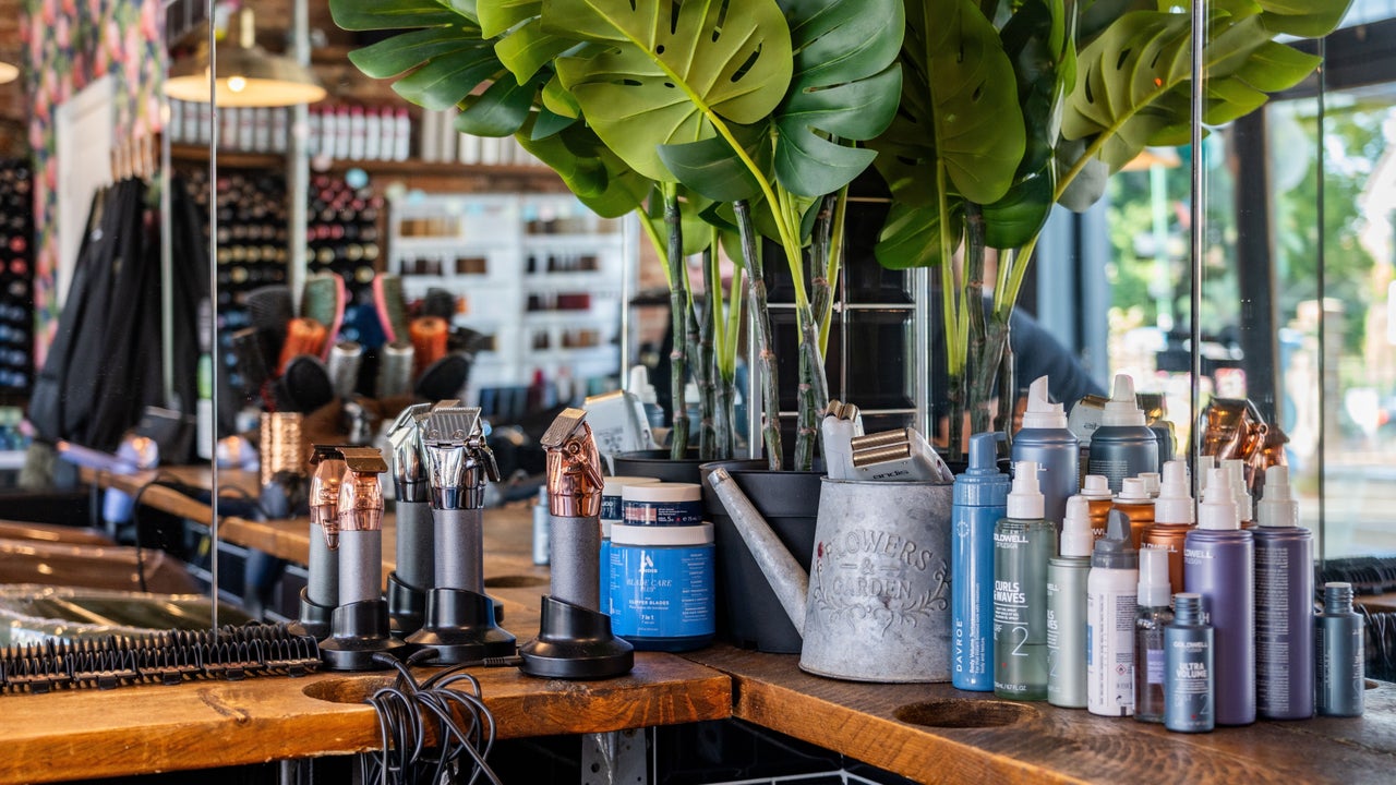 a35d403c-9d39-4bbb-993c-7f693156bd35-chandlerhall-gb-england-southbourne-fresha-1359527