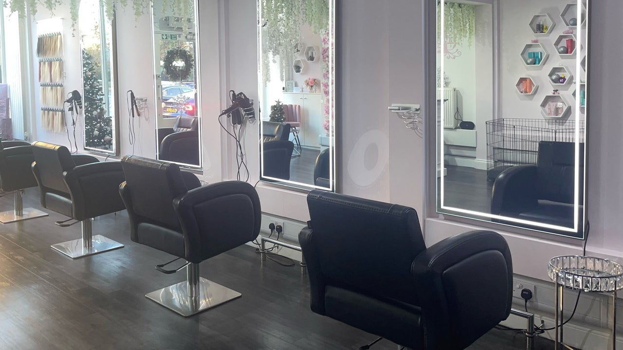 a3e7c3c7-e29e-4579-9dc9-759ab357f62a-euphoriahairdressing-gb-england-bath-fresha-5651960