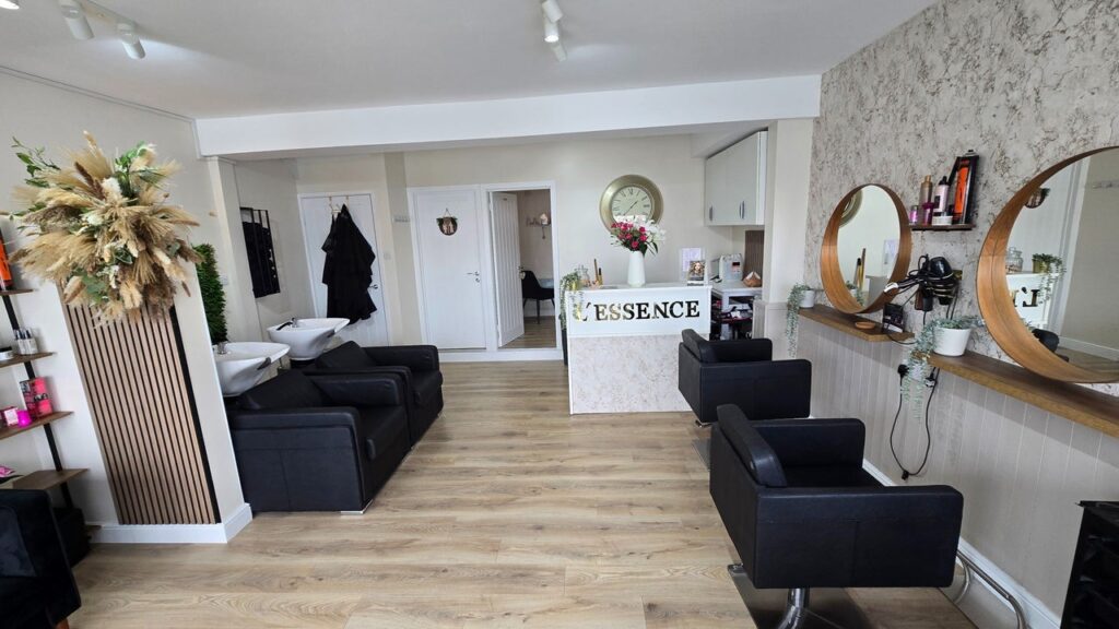 a43bbbbc-b8ab-45db-987b-a29bcc288560-lessencehairbeauty-gb-england-derby-chaddesden-fresha-7674966