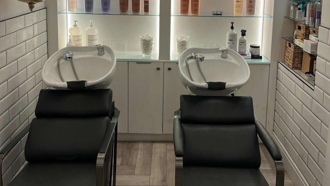 a44c6781-80a9-4a72-a27c-5f8d132f45dd-rebeccadixonhairdressing-gb-england-dinnington-fresha-9572572