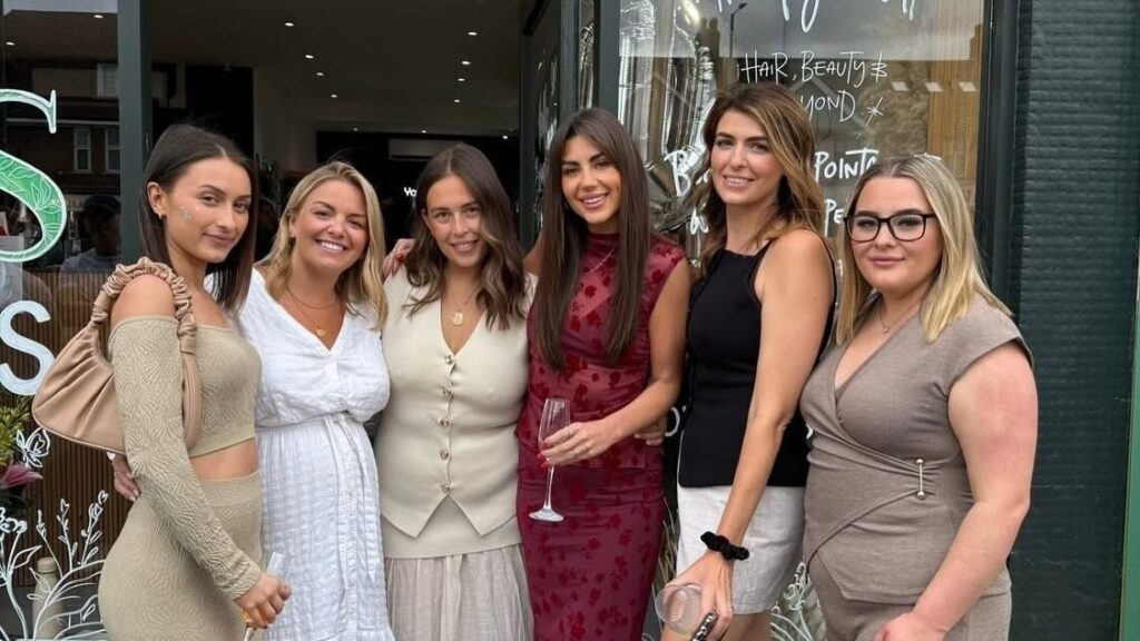 a5a2f188-43d2-432f-86ee-1d75efeedd02-zenabeautynouvelleshairbeauty-gb-england-epsom-fresha-3191440