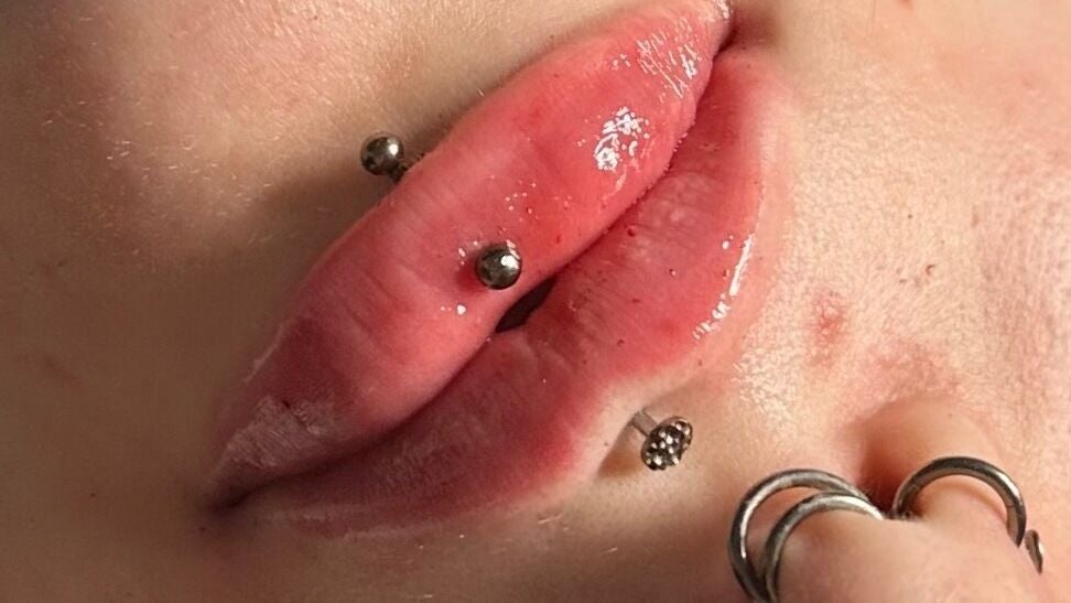 a5f609dd-24f2-411a-8168-0aa263fe00da-indybeautyuk-gb-england-stilton-fresha-4966156