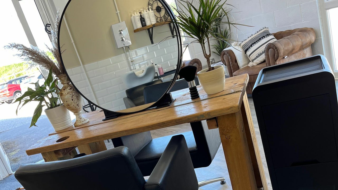 a67f75ee-a02b-4ab7-99b9-b1d0f04e9de2-stefhayeshair-gb-england-bude-fresha-4033701