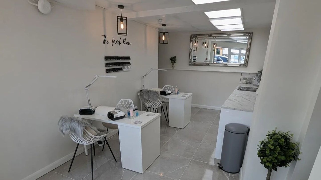 a73e5f39-493c-47ad-92c1-fc8697a244a3-joannelouisehairandbeauty-gb-england-acle-norwich-fresha-6320041