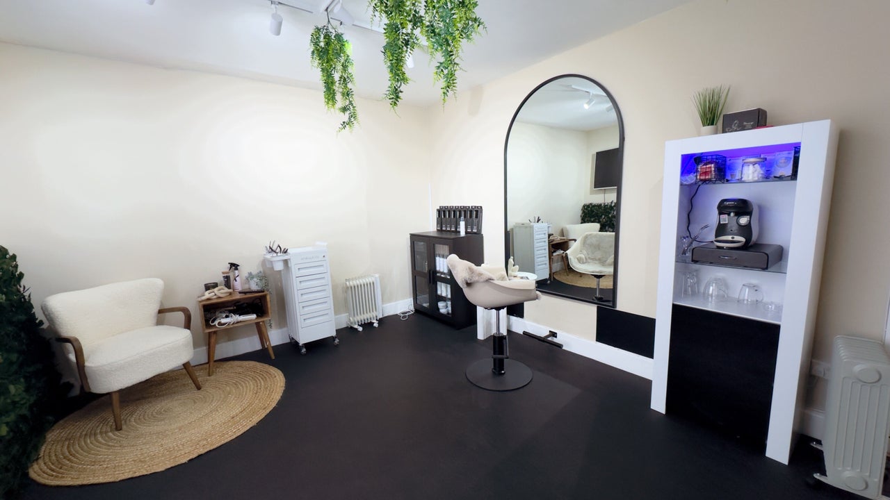 a7564a06-0544-4fa8-a62b-c92277d9d918-hairbynlkmychellecaroline-gb-england-westbridgford-fresha-7425889