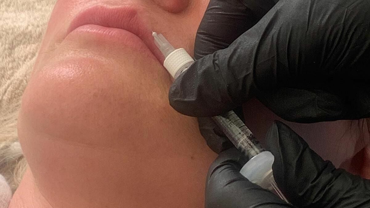 a8959f8b-c213-4810-8ae8-bfda0370552b-8387401