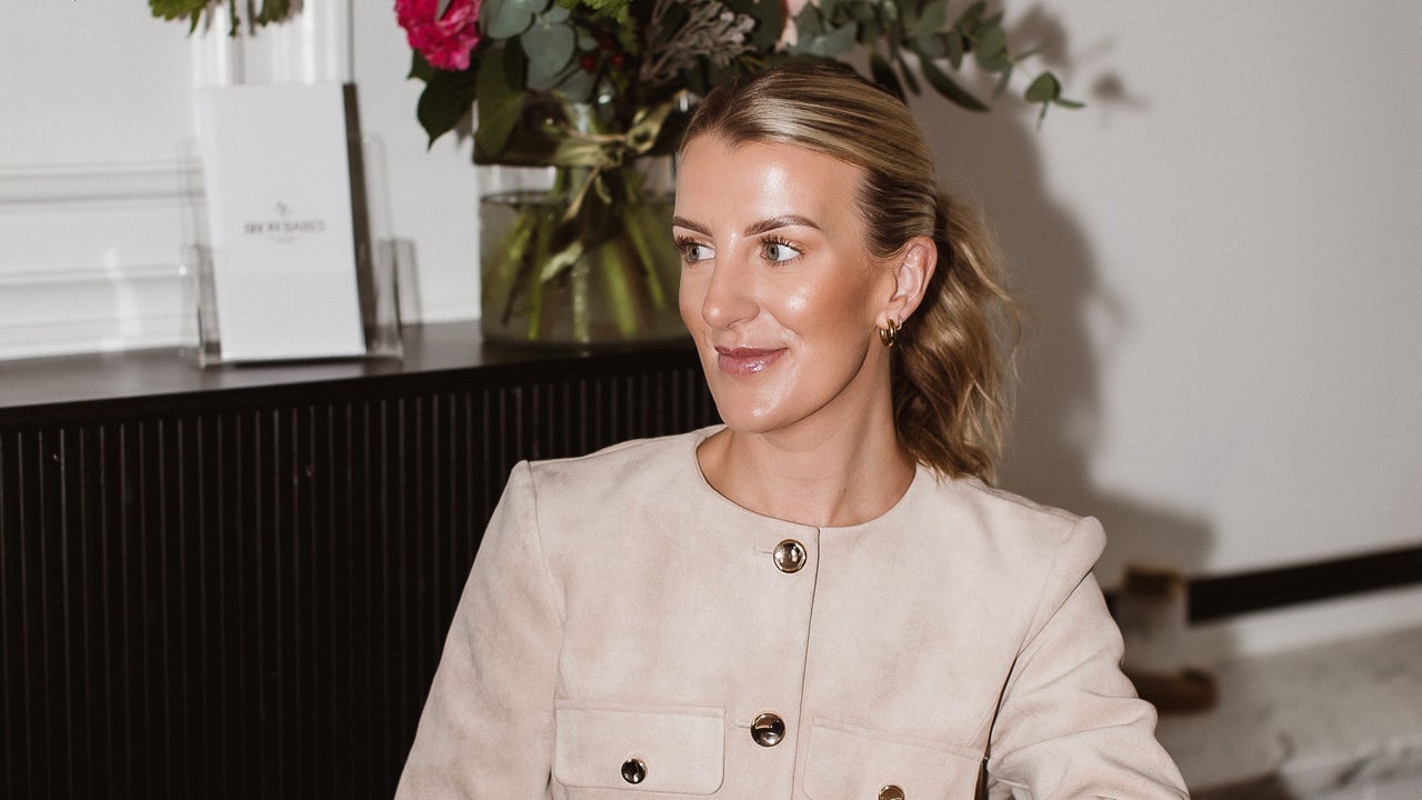 a9dabd7c-5fc1-40c3-b643-f19847d6fc31-browbabes-phoebe-gb-england-truro-fresha-3834842