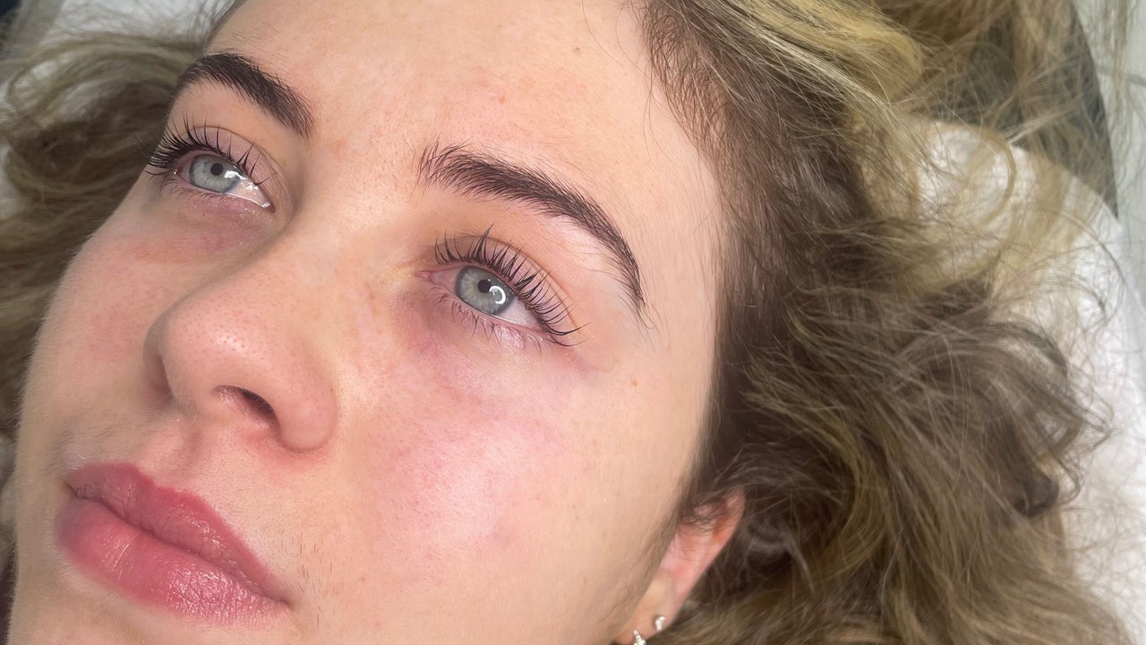 aa6e4564-ef8d-4253-8072-492a9ece215c-adarabeautyandpmu-gb-england-chadderton-fresha-5436380