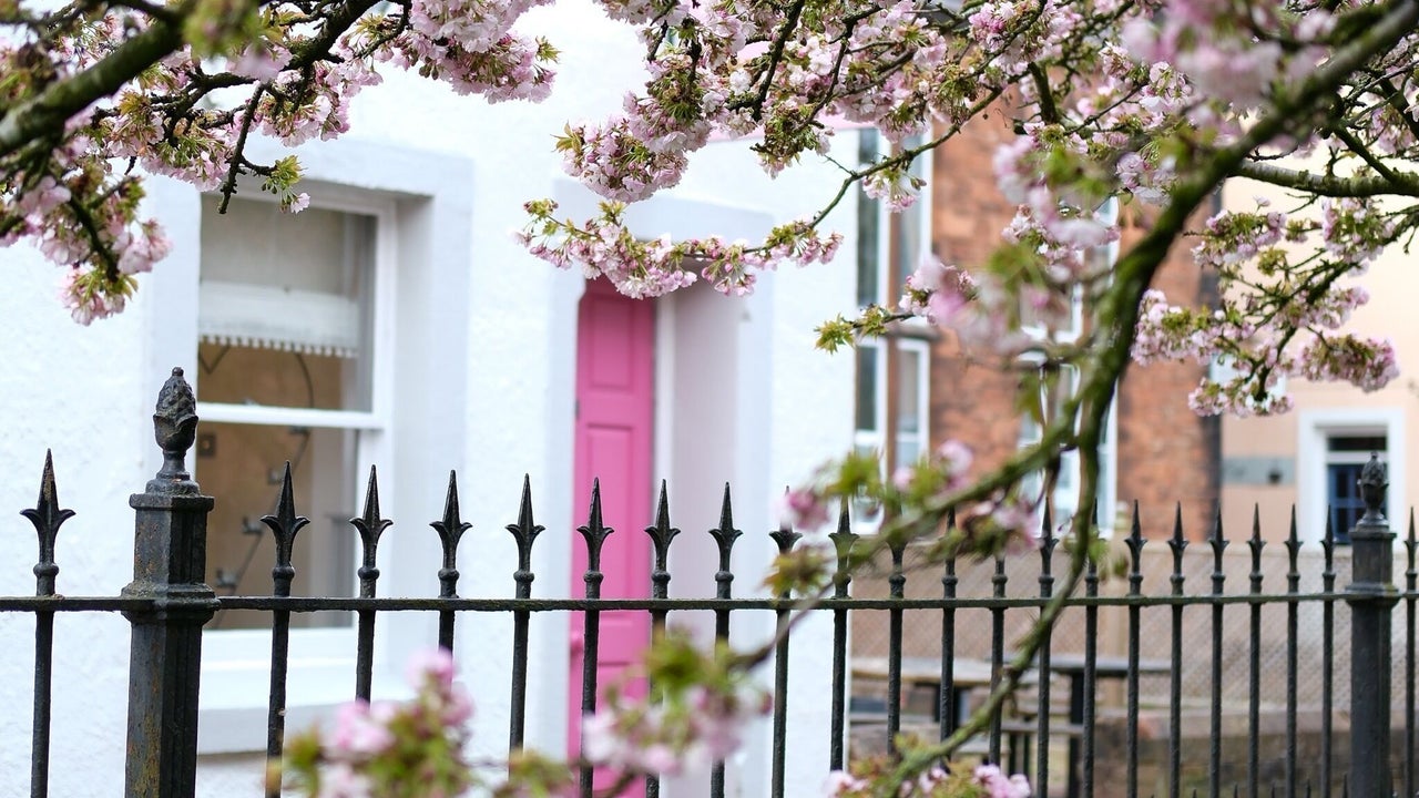 aaac4ef9-9d26-4a4d-a1f0-b2d27b1a2a22-thegirlhouse-gb-england-penrith-fresha-8548978